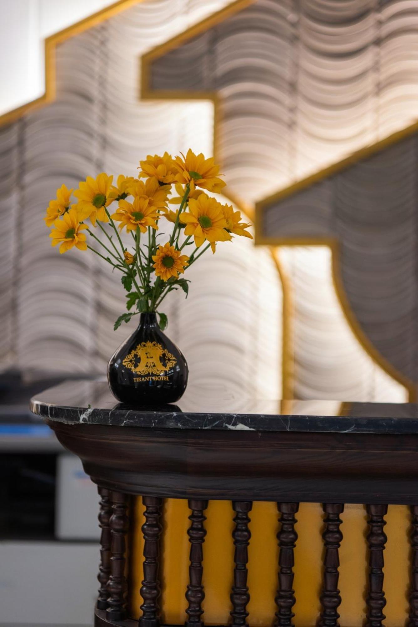 Hanoi Tirant Hotel מראה חיצוני תמונה